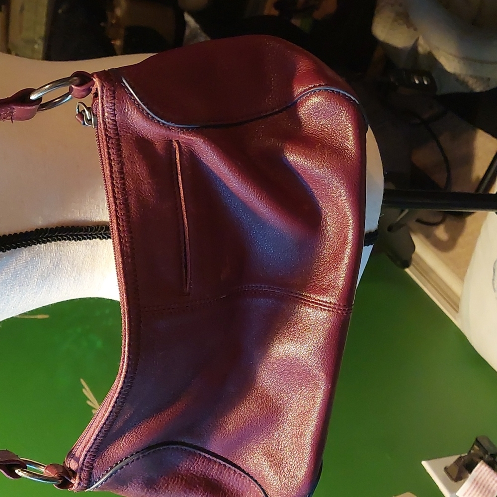 THE SAK maroon purse - Picture 4 of 8